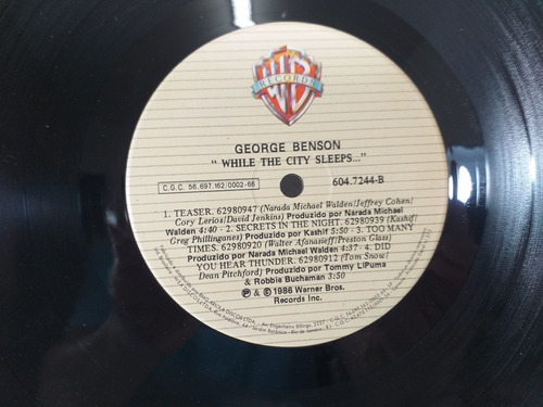 George Benson Twice The Love E While The City Sleeps 2 Lps