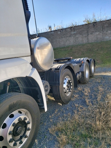 Vw 25.420 6x2 4 Eixo