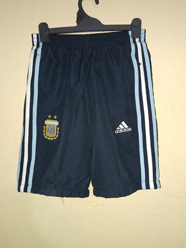 Bermuda De La Selección Argentina, adidas, 2008, Talle 10.