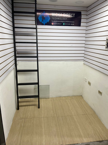 Imagen 3 de 3 de Alquilo Local En Centro Comercial Freemarket