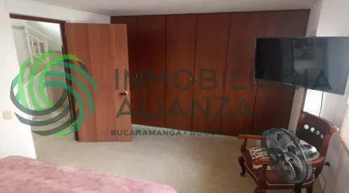 Casa En Venta En Altos Del Lago. Cod V61691