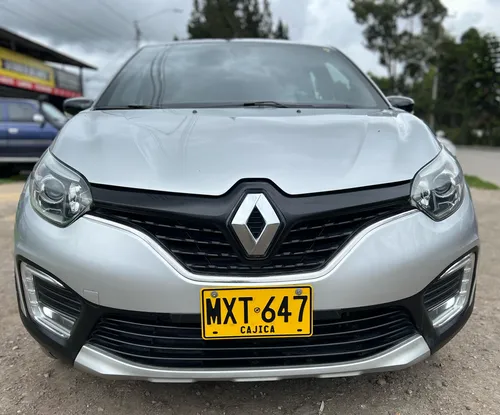 Renault Captur 2.0 Intens Automática