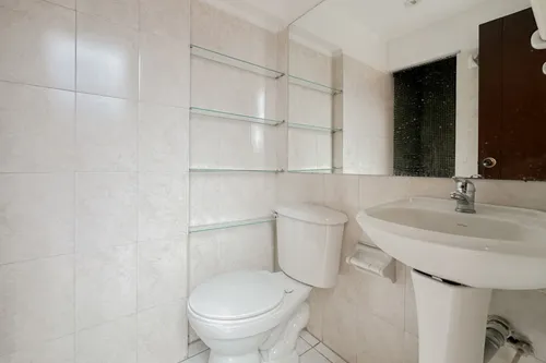 Apartamento En Arriendo/venta En Los Rosales. Cod A7442