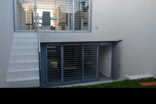 Duplex En Venta En Villa Sarmiento