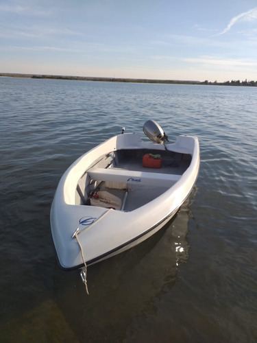 Lancha Pescadora Atuel 460 Sin Motor
