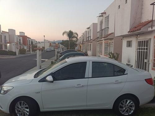 Chevrolet Aveo 1.6 Ls Mt