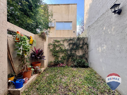 Duplex Con Terraza En Venta La Plata