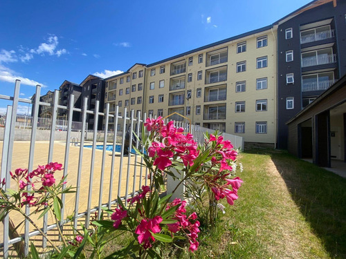 Condominio Con Piscina, Sala De Eventos, Cerca Del Centro.