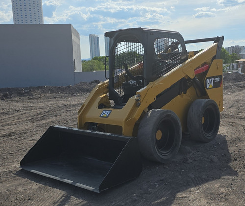 2018 Mini Cargador Caterpillar 272d2