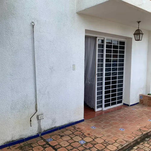 Casa En Venta - Urb. Alto Prado