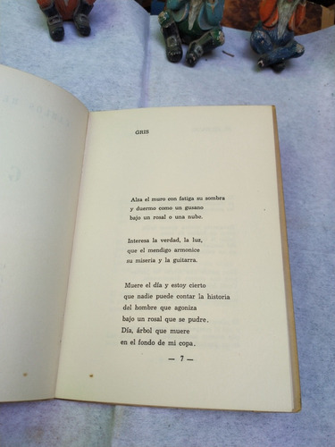 Gris 1959 Carlos René Correa (Usado)