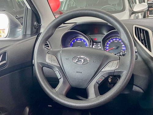 Imagem 8 de 15 de Hyundai Hb20 1.0 Comfort 2018