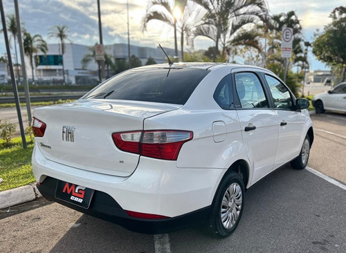 Fiat Grand Siena 1.4 MPI 8V FLEX 4P MANUAL