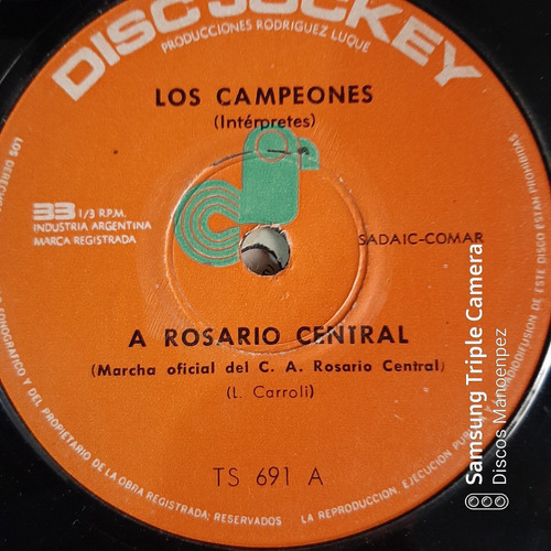 Simple Los Campeones Disc Jockey C15