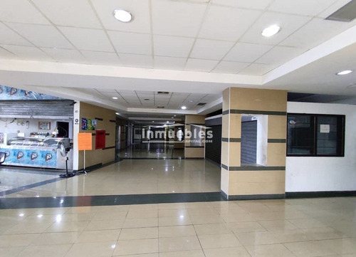 Imagen 2 de 9 de Local Comercial Centro Comercial Matalinda