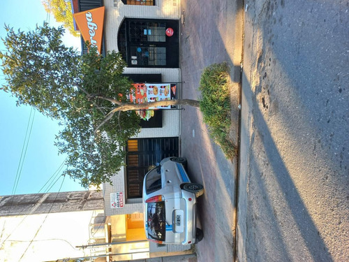Imagen 3 de 20 de Casa Y Local En Pque Velez Sarsfield Us 125.000