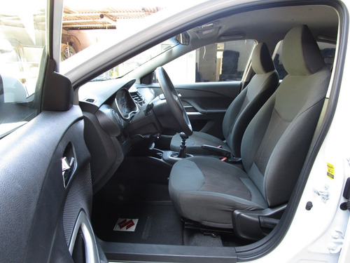 Imagen 10 de 15 de Chevrolet Aveo 4p Ls Tm5,a/ac.,r14