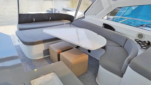 Crucero Klase A K42 Hard Top 2 Iveco 400hp | 2019 | 217 Hs
