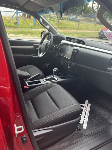 Toyota Hilux Pick-up 2.8 Cd Sr 204cv 4x4 At