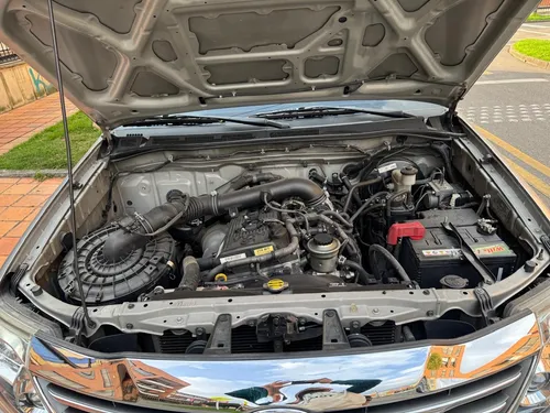 Toyota Fortuner 2.7l 4x2