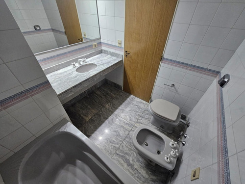 Departamento En Venta En Barrio Norte