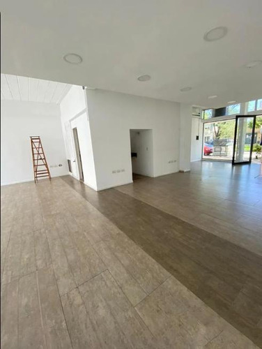 Local Comercial En Venta - 120mts2 - La Plata