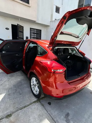 Ford Focus 2.0 Se Hchback At