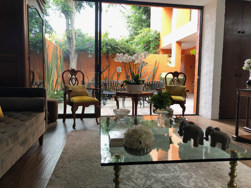 Casa En C-h Estilo Barragan En La Mejor Zona De Coyoacan