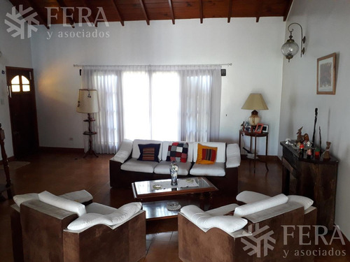 Imagen 4 de 17 de Venta Casa Chalet 4 Ambientes En Don Bosco Quilmes ( 25378) Pileta Y Fondo Libre