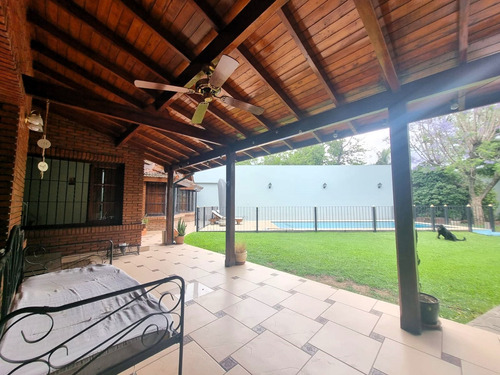 Casa 5 Ambientes A La Venta En San Miguel Permuta