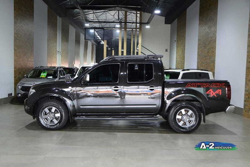 Imagem 9 de 13 de Nissan Frontier Sv Attack Cd 4x4 2.5 Tb Diesel 2015
