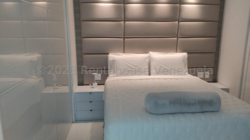 Imagen 11 de 24 de Bello A Estrenar Y Remodelado Con Buen Gusto En El Rosal, Caracas, Código: 23-25836 Mvg