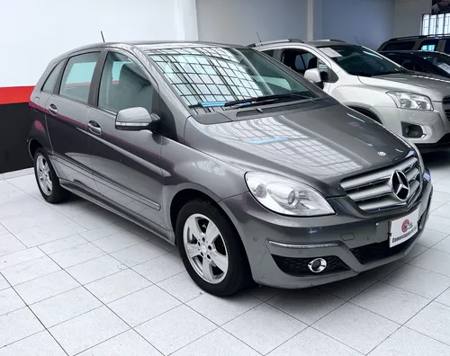 Mercedes-Benz Clase B B200 TURBO