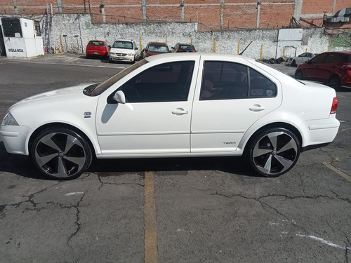 Volkswagen Jetta 2.0 Gl Team 5 Velocidades Manual