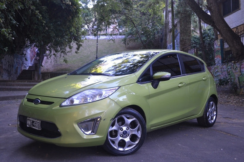 Ford Fiesta Kinetic Design 1.6 Design 120cv Titanium 2013