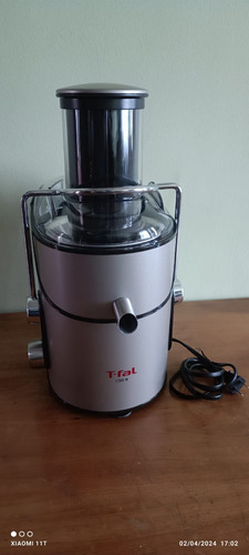 Extractor De Frutas Y Verduras T-fal 1200v 