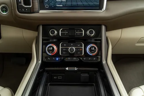 GMC Yukon 6.2 Denali 8 Vel Awd At