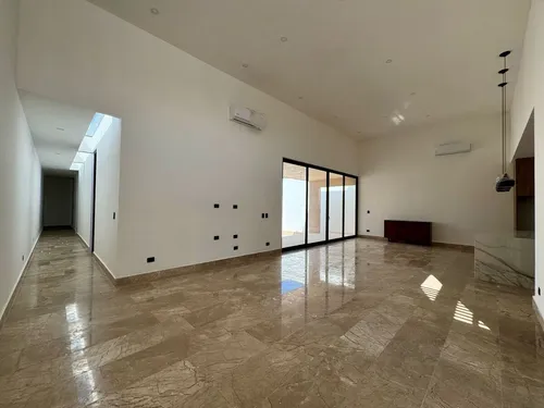 Casa En Venta En Mérida, Adana Residencial, Xcanatún ( Mod. B)
