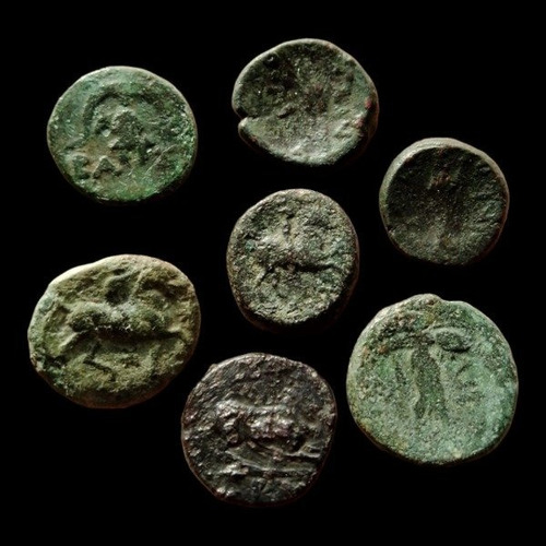 Lote De 7 Monedas De La Magna Grecia Sin Clasificar