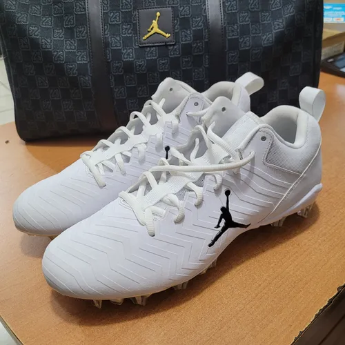 Zapatos de futbol clearance under armour mercadolibre jordan