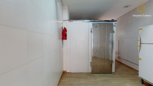 Local Con Gas Nuevo Apto Todo Rubro Con Tiraje Y Patio