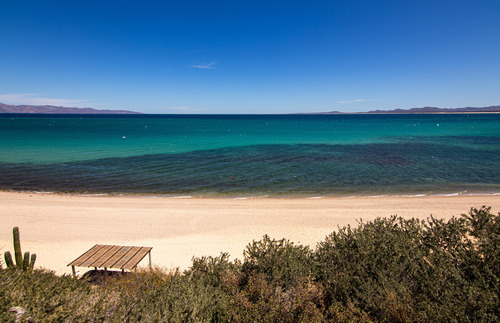 Top Corredor Isla Cerralvo, Geronimo Gated Beach Access