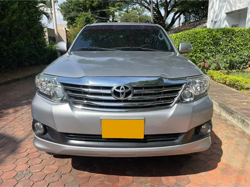 Toyota Fortuner 2.7l 4x2