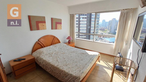 Apartamento En Punta Del Este (península) - Ref. 4039