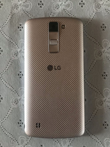 Smartphone LG K10 Tv Dourado Com 16gb, Dual Chip - Semi-novo