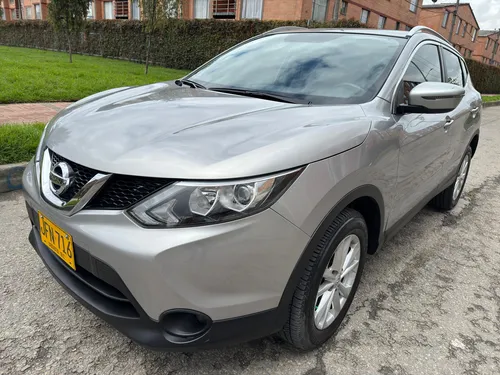 Nissan Qashqai ADVANCE 2.0 MEC 4X2