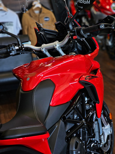 Mv Agusta - Turismo Veloce Rosso 800 No- Multistrada, Bmw