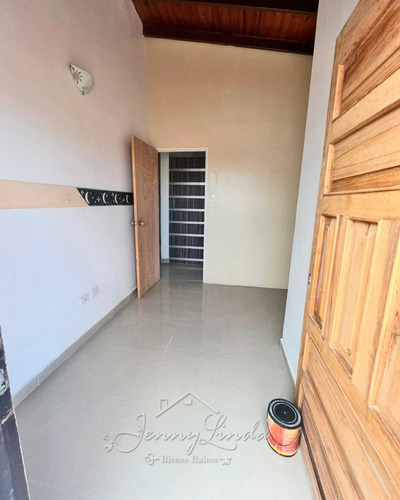 Se Vende!!! Casa En La Urbanización La Orquidea Maracay Aragua