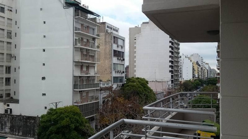 Imagen 11 de 11 de 2 Amb / Amenities / Cochera Fija / Muy Luminoso