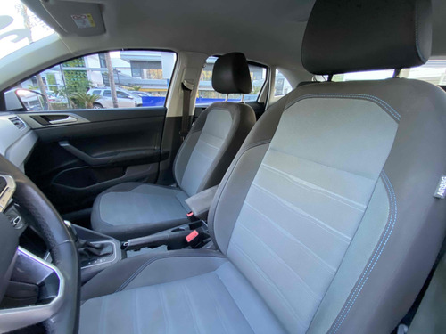 Volkswagen Nivus 1.0 200 TSI TOTAL FLEX COMFORTLINE AUTOMÁTICO